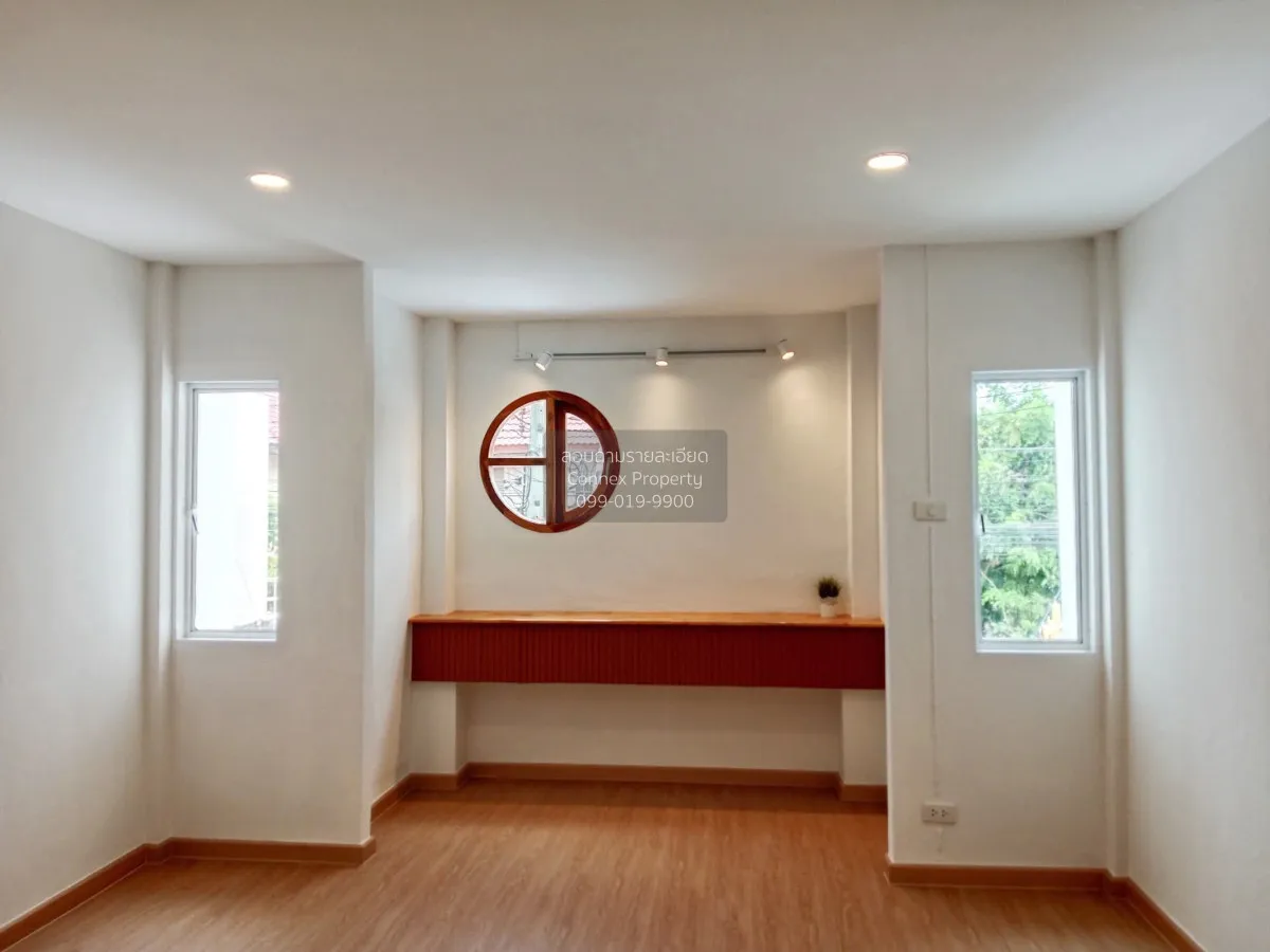 ขายทาวน์เฮ้าส์/ทาวน์โฮม  บ้าน ลภาวัน 3 รีโนเวทใหม่ MRT-ตลาดบางใหญ