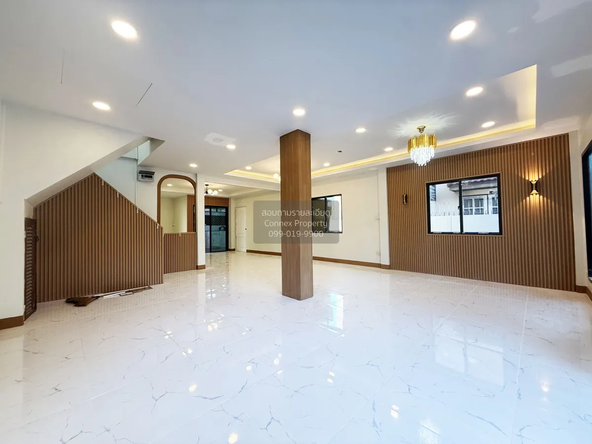 ขายบ้าน  เพชรมณฑลกรีน บางบอน 5 หนองแขม เขต หนองแขม กรุงเทพ CX-141