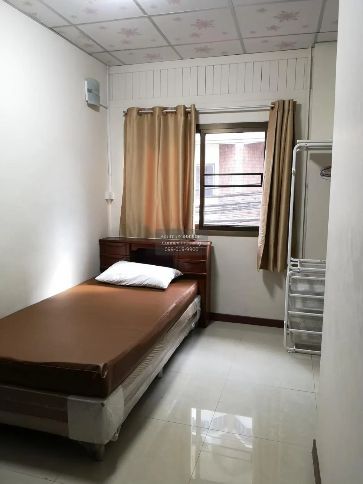 Apartment for Sale: 4.5-Story Building near BTS Udom Suk (Sukhumv