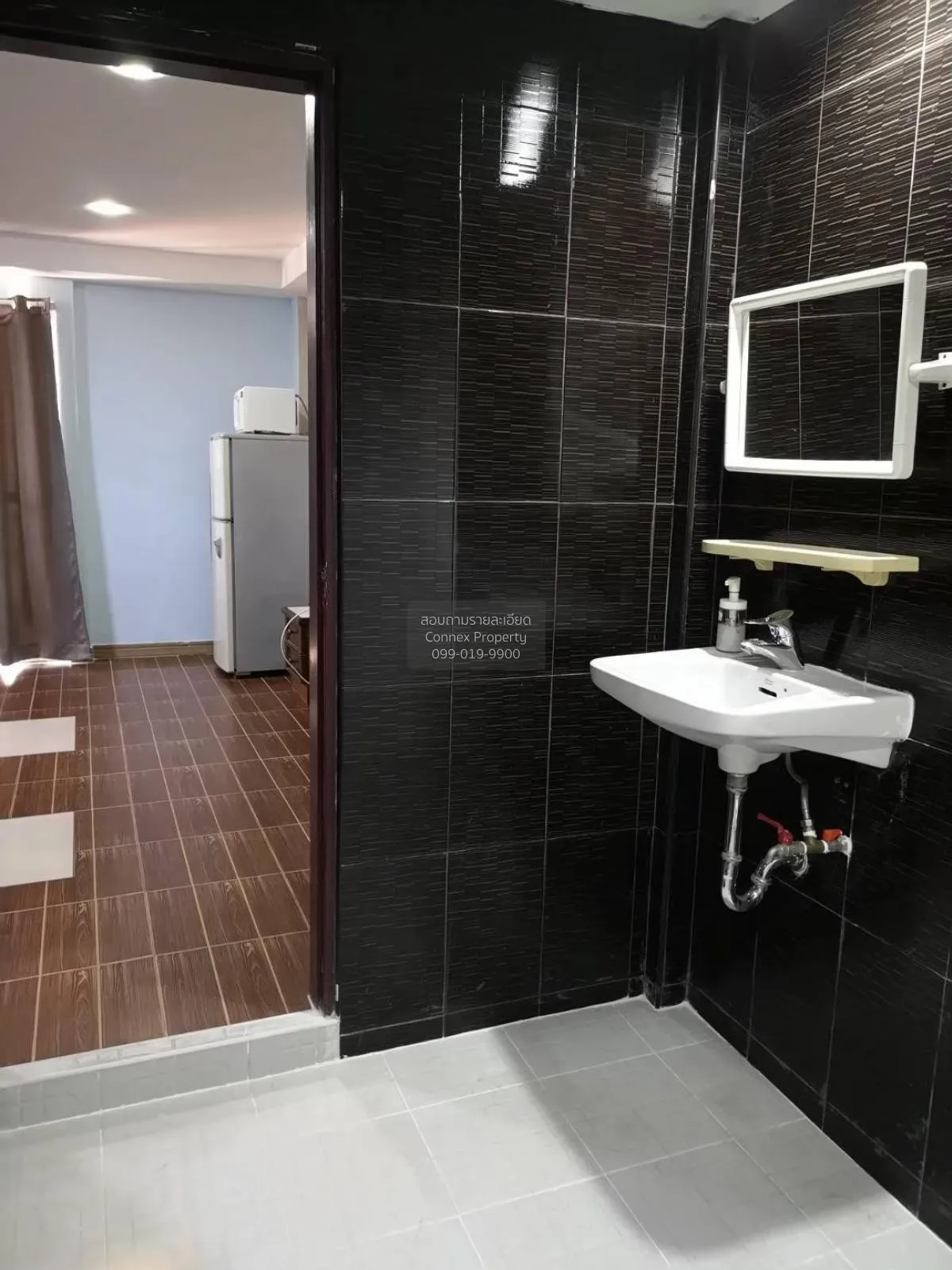 Apartment for Sale: 4.5-Story Building near BTS Udom Suk (Sukhumv