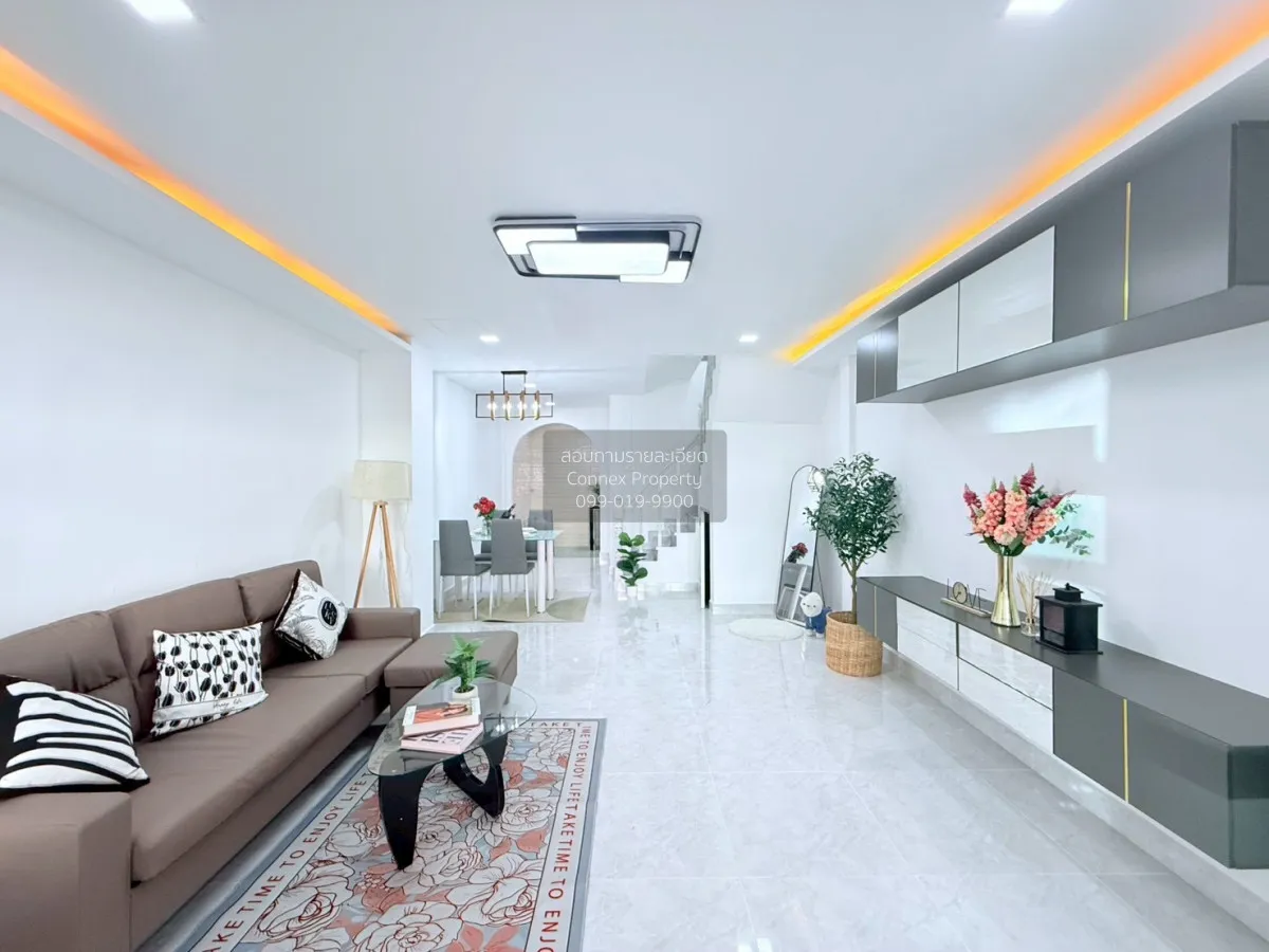 ขายทาวน์เฮ้าส์/ทาวน์โฮม  เค.ซี. รามอินทรา 3 รีโนเวทใหม่ สามวาตะวั 4