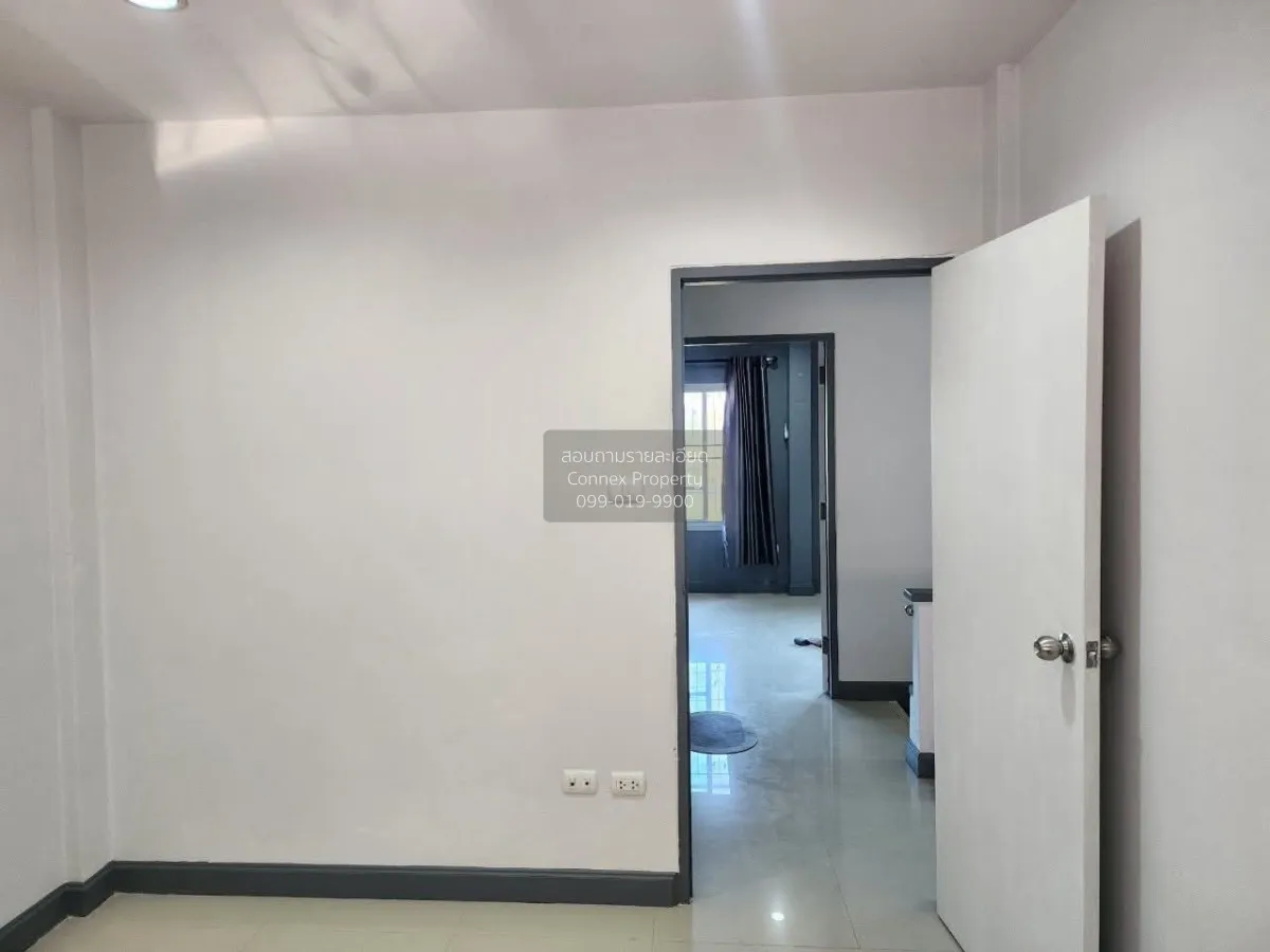For Sale Townhouse/Townhome  , Baan Sintawee Thianthale , Samae D