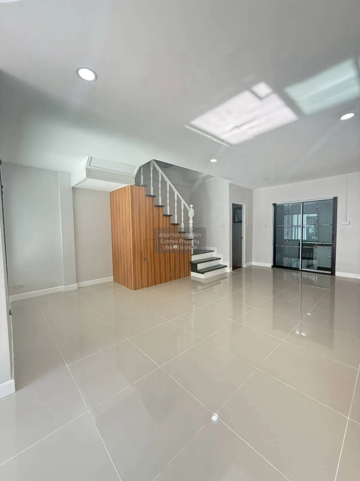 ขายทาวน์เฮ้าส์/ทาวน์โฮม  สวีทโฮม ปาร์ค บางบัวทอง รีโนเวทใหม่ บางบ