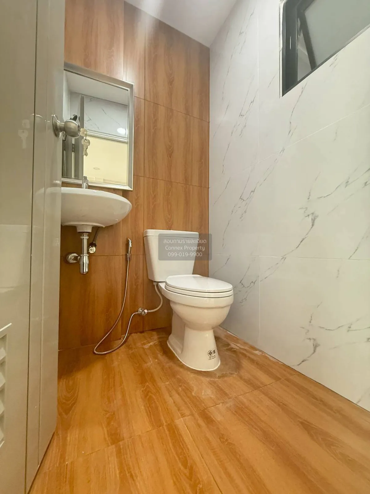 ขายทาวน์เฮ้าส์/ทาวน์โฮม  สวีทโฮม ปาร์ค บางบัวทอง รีโนเวทใหม่ บางบ