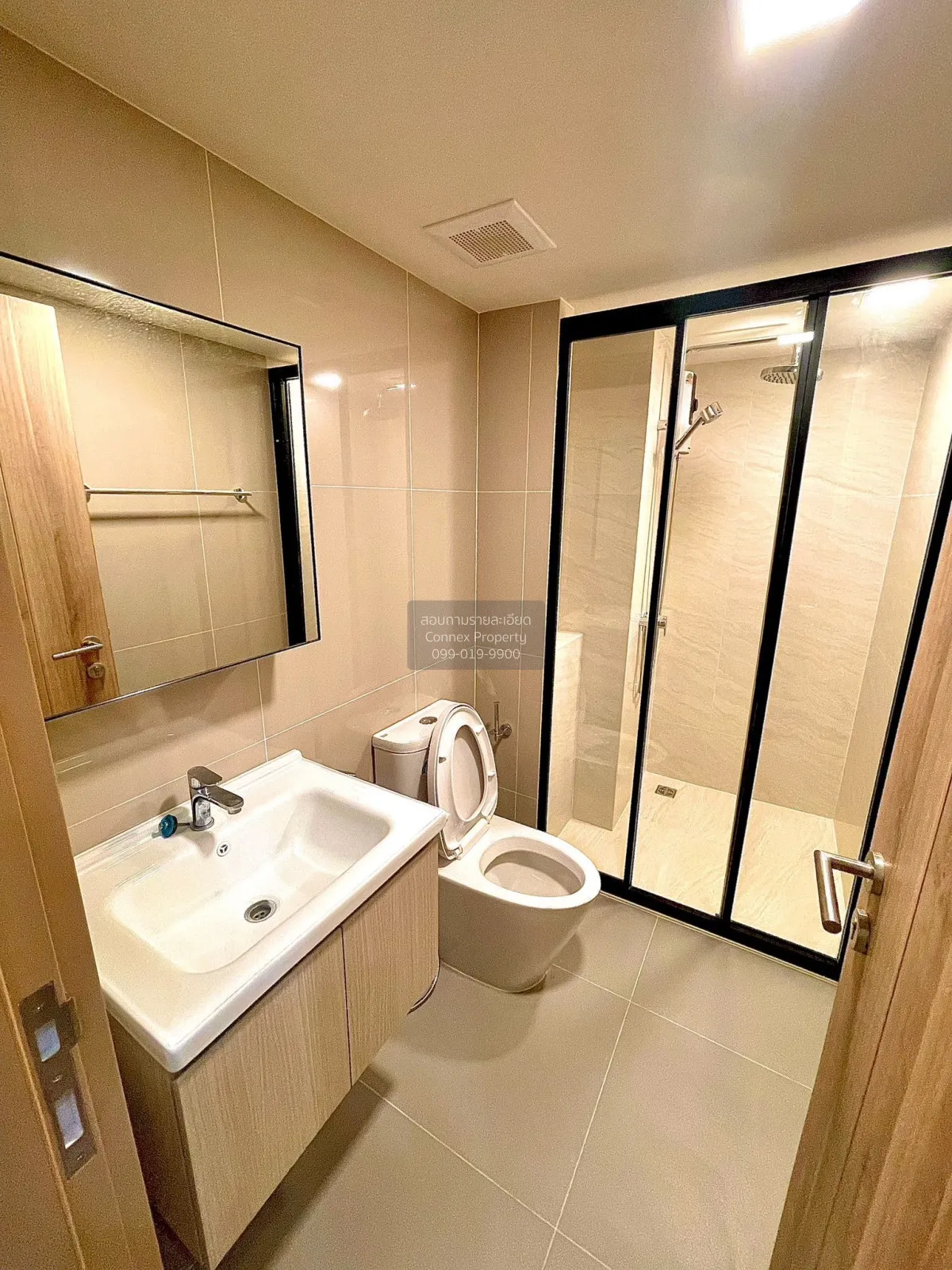 เช่าคอนโด  เดอะ เบส เออร์เบิน พระราม 9 ดูเพล็กซ์ MRT-พระราม 9 ห้ว