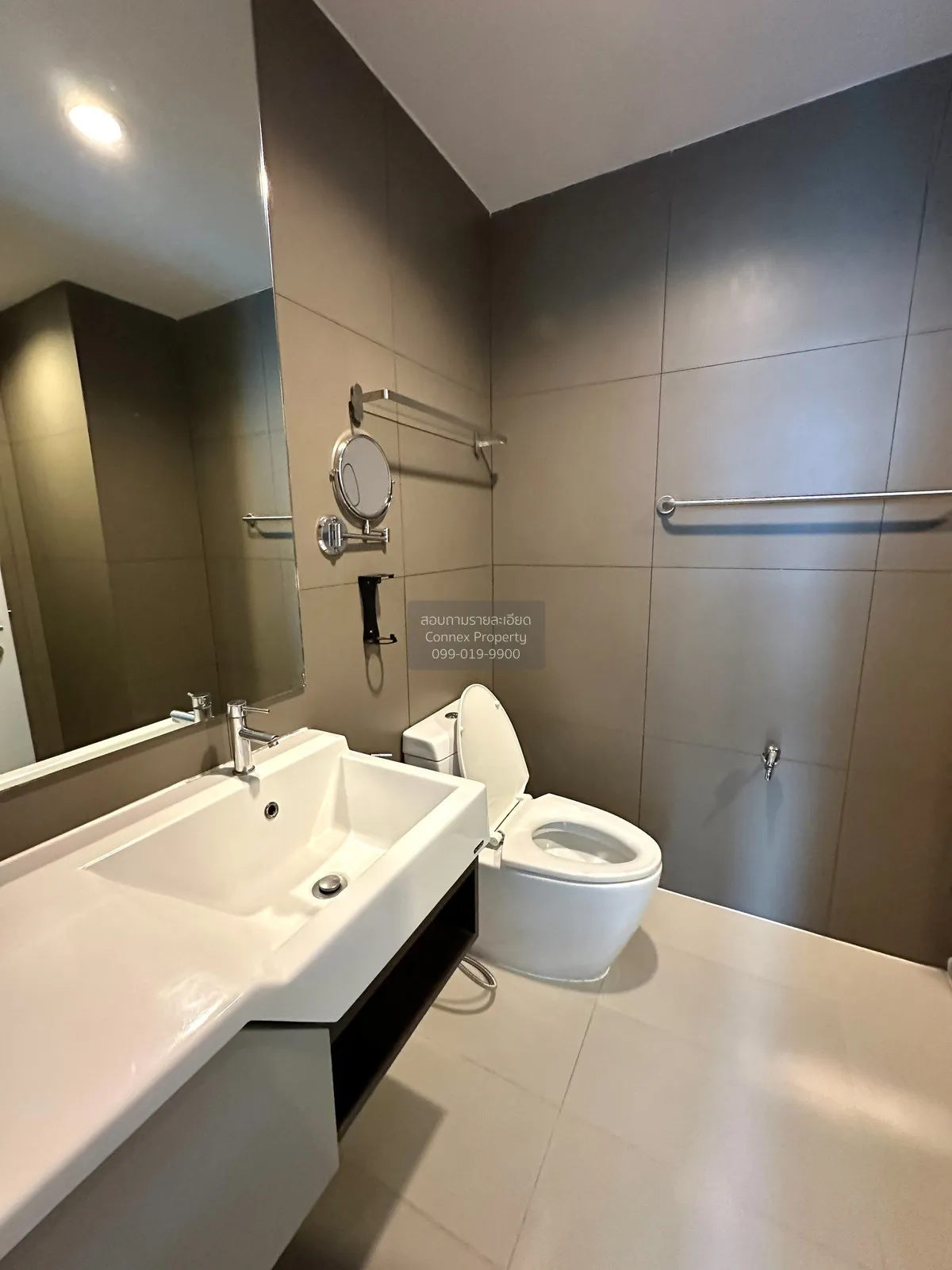 For Sale Condo , Movenpick Residences Condo Ekkamai , BTS-Ekkamai 4
