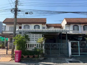 ขายทาวน์เฮ้าส์/ทาวน์โฮม  บ้านบัวทอง 1 MRT-คลองบางไผ่ บางรักพัฒนา บางบัวทอง นนทบุรี CX-142178