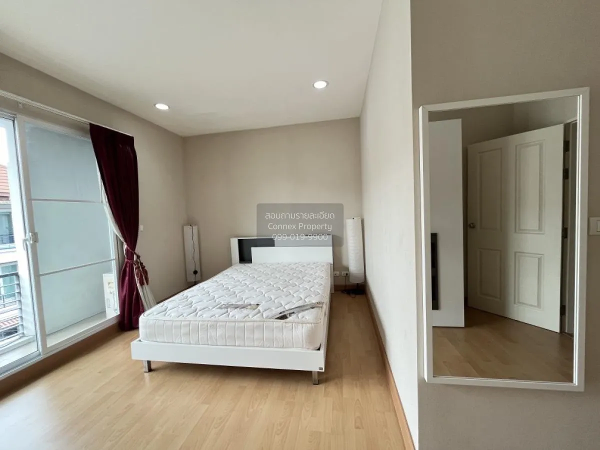 For Rent Townhouse/Townhome  , Baan Klang Muang Ladprao 87 , MRT-