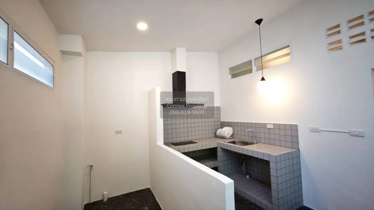 For Rent Townhome, Chokchai 4, Soi 38 , newly renovated , Lat Phr
