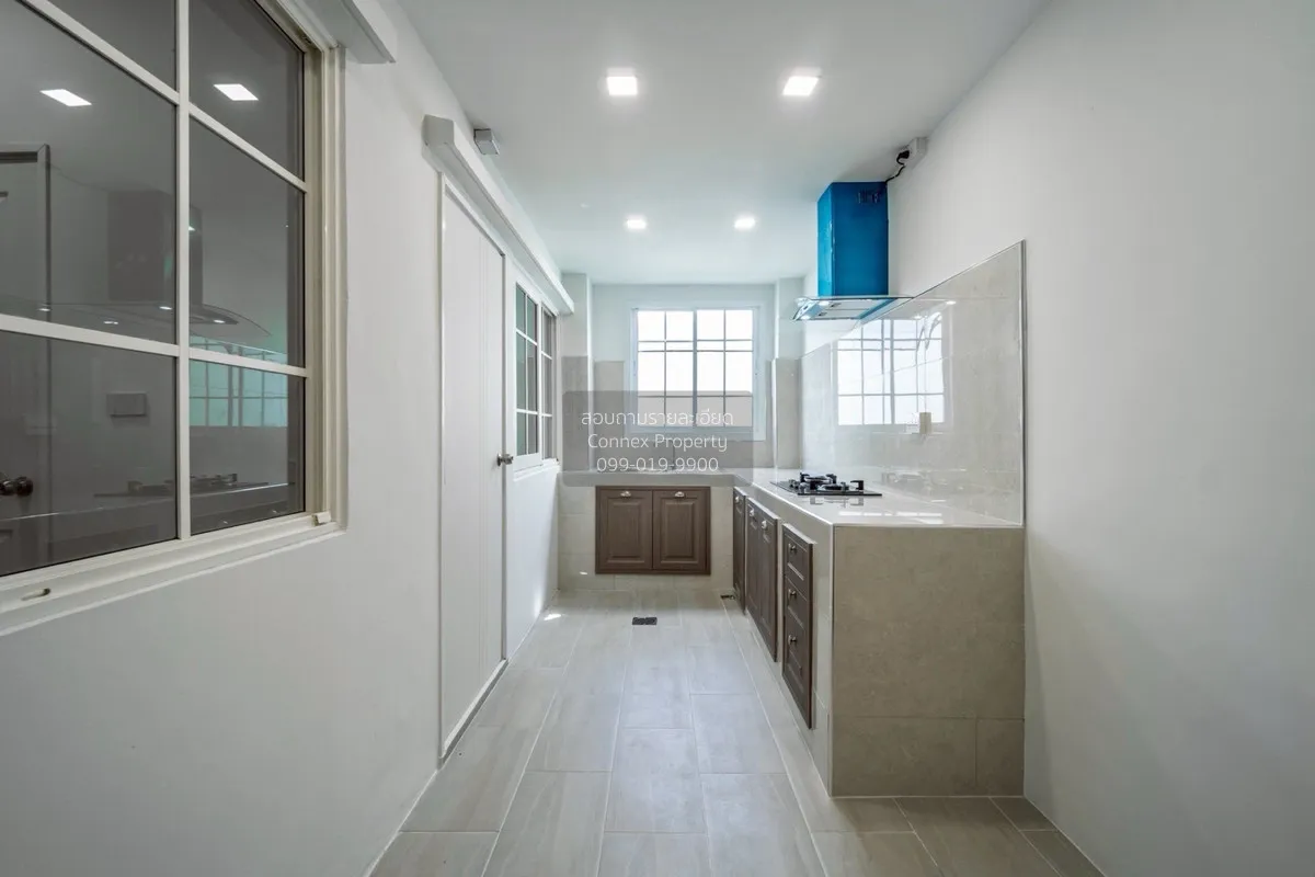 For Sale Townhouse/Townhome  , Golden Town Bangna-Suanluang , Dok