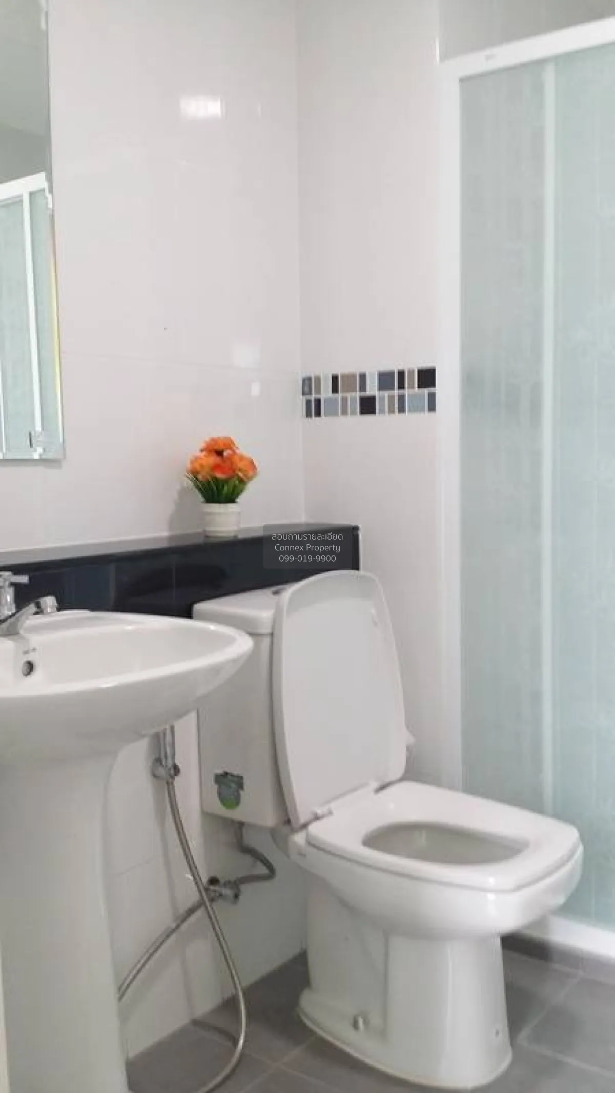 เช่าคอนโด  เดอะ วัน พลัส ศรีนครินทร์ หัวหมาก เขต บางกะปิ กรุงเทพ 