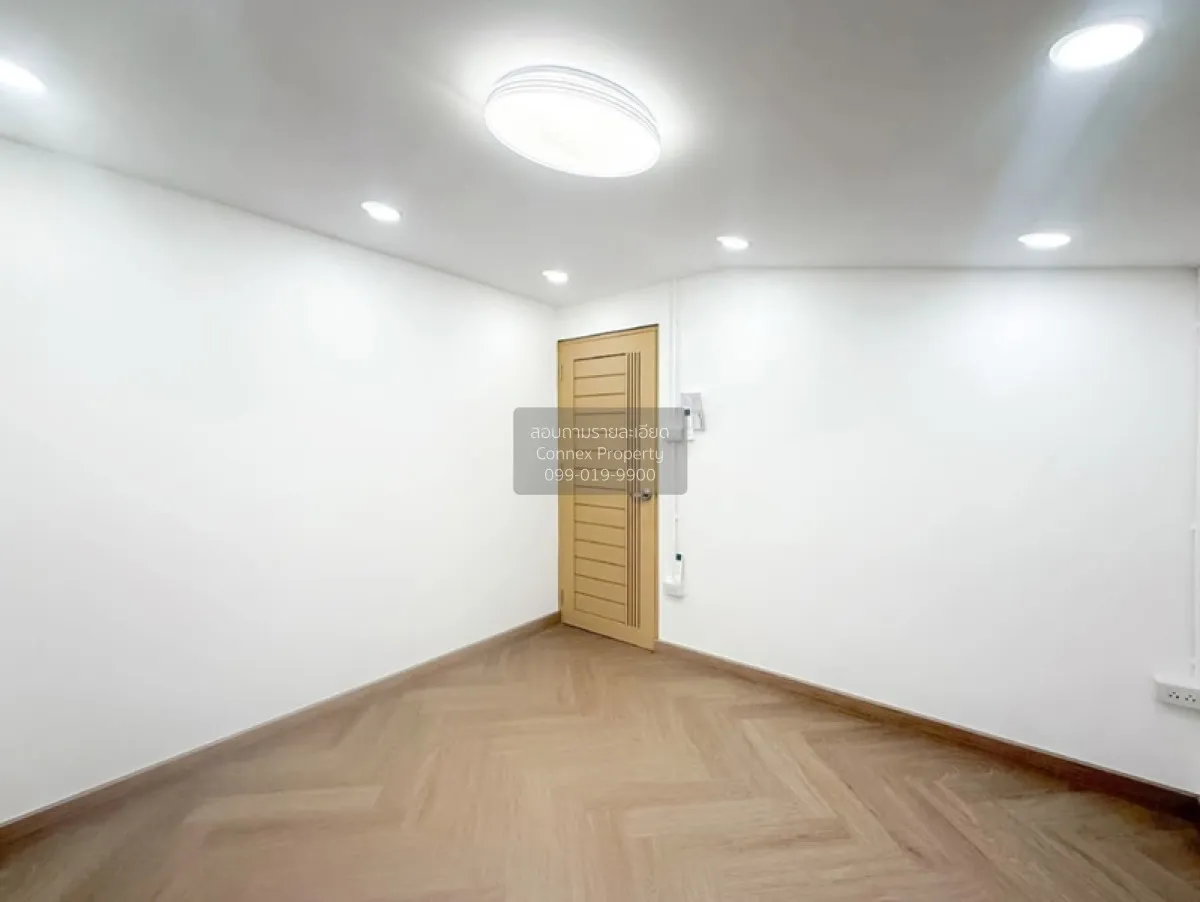 Townhouse, Soi Nuan Chan 36 Intersection 4 CX-142447