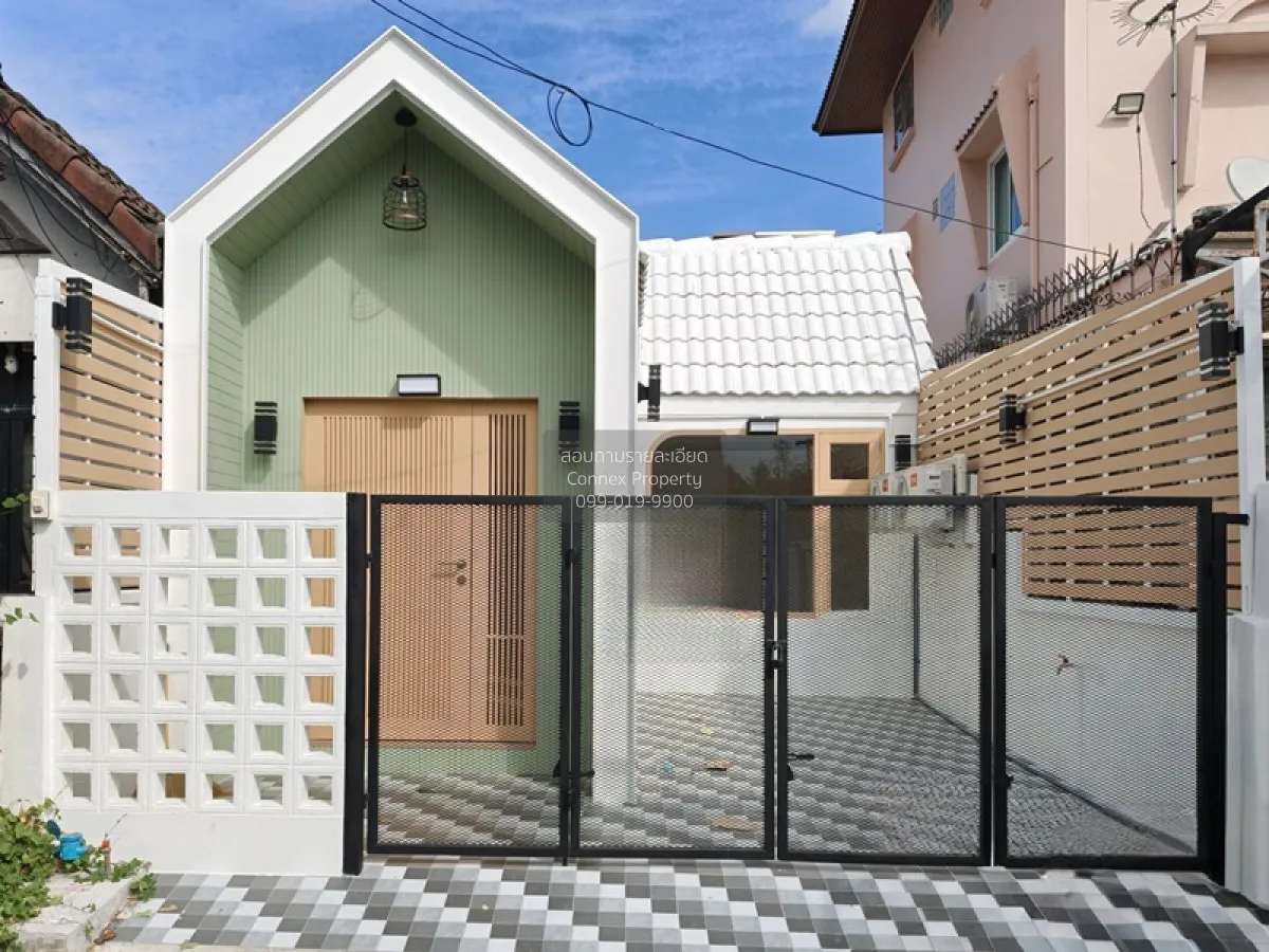 Townhouse, Soi Nuan Chan 36 Intersection 4 CX-142447