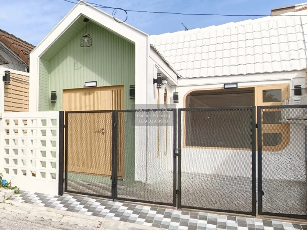 Townhouse, Soi Nuan Chan 36 Intersection 4 CX-142447