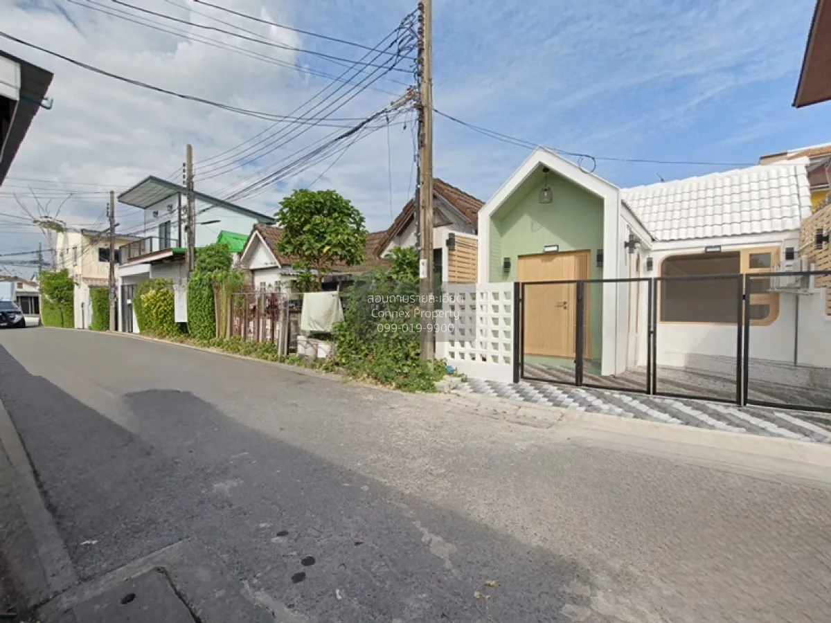 Townhouse, Soi Nuan Chan 36 Intersection 4 CX-142447