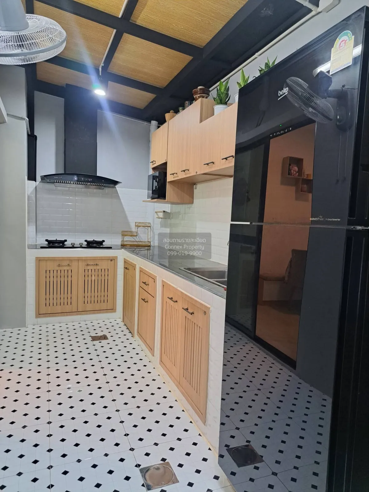 For Rent Townhouse/Townhome  , Anasiri Ramkhamhaeng , wide fronta