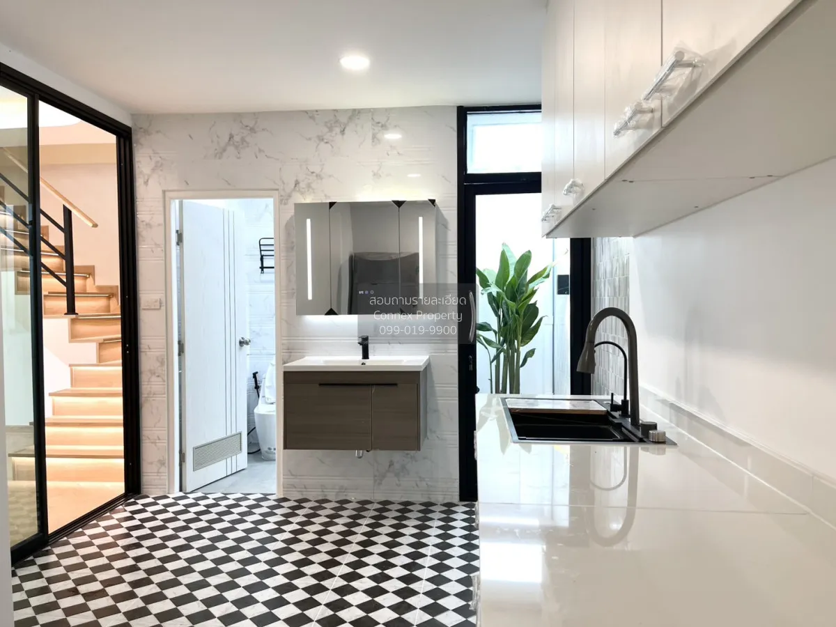 ขายบ้านทาวน์โฮม , ลาดพร้าว 93 รีโนเวทใหม่ คลองเจ้าคุณสิงห์ เขต วั