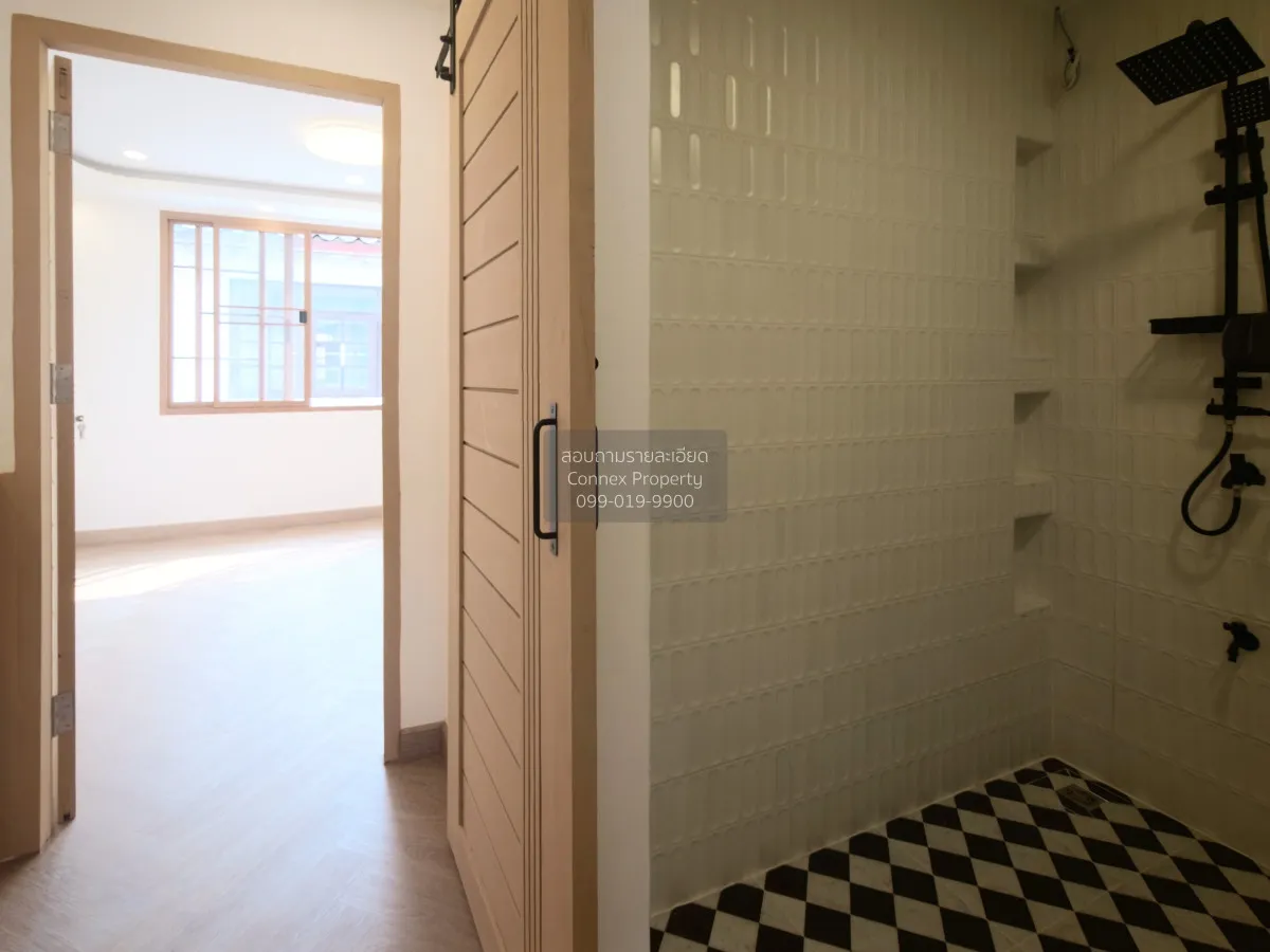 For Sale Townhouse, Nawamin 135, Intersection 4-1 , newly renovat