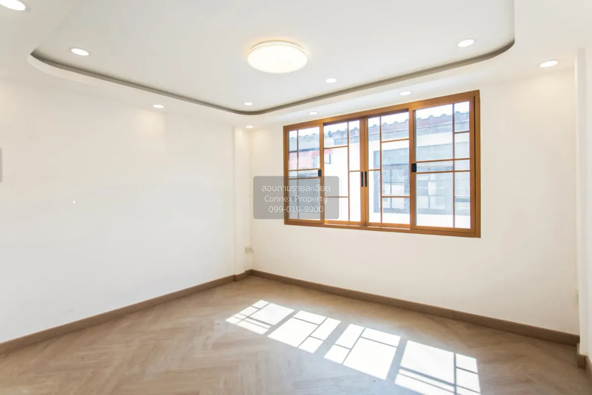 For Sale Townhouse, Nawamin 135, Intersection 4-1 , newly renovat