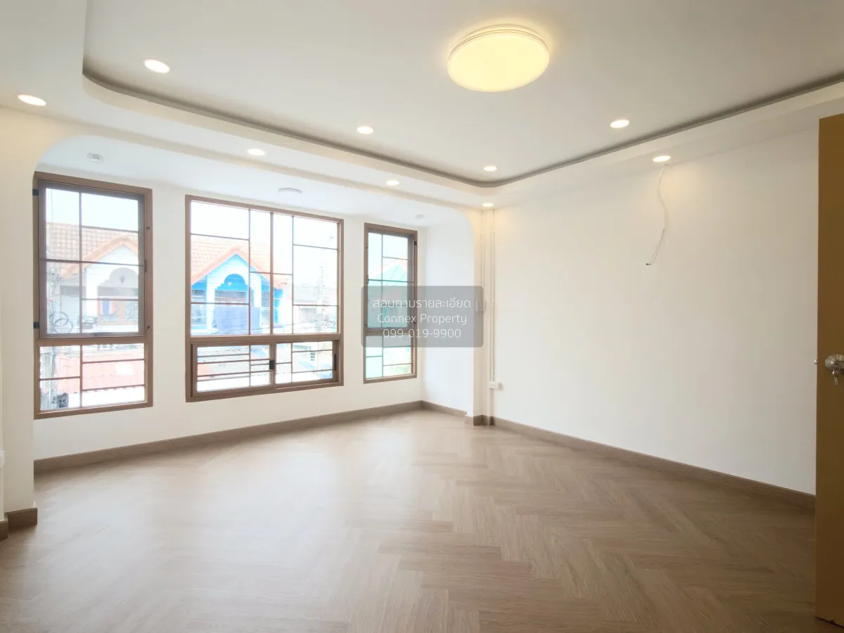 For Sale Townhouse, Nawamin 135, Intersection 4-1 , newly renovat