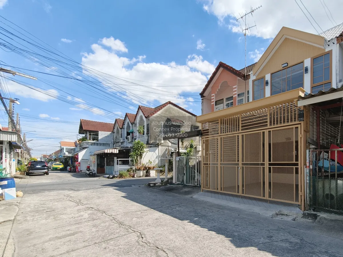 For Sale Townhouse, Nawamin 135, Intersection 4-1 , newly renovat