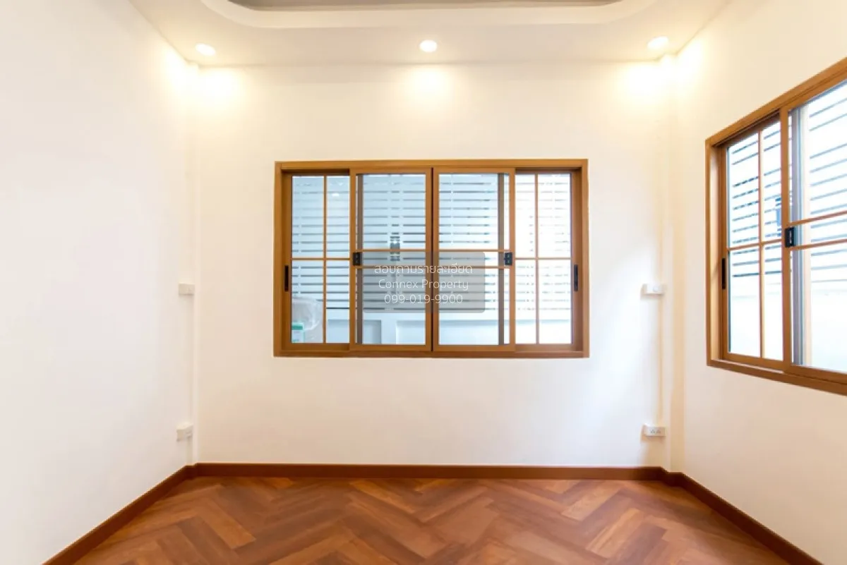 บ้านแฝด บ้านรีโนเวท นวมินทร์ 109 แยก 3 ชั้นเดียว เลียบด่วนรามอินท