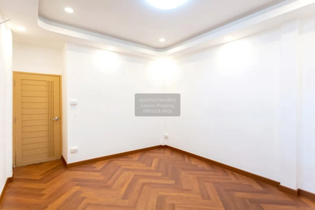 บ้านแฝด บ้านรีโนเวท นวมินทร์ 109 แยก 3 ชั้นเดียว เลียบด่วนรามอินท