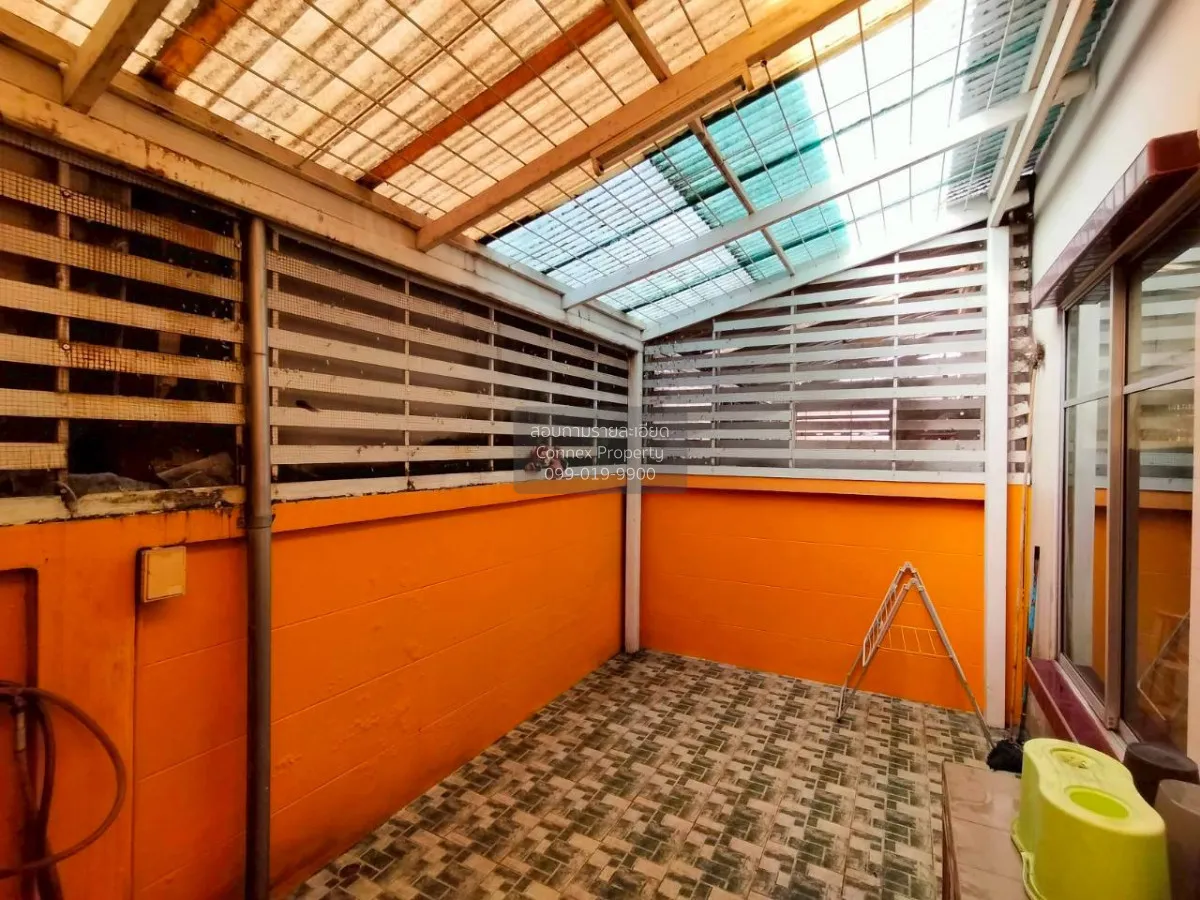 ขายทาวน์เฮ้าส์/ทาวน์โฮม  บ้านกลางเมือง มอนติ - คาร์โล ลาดยาว เขต 