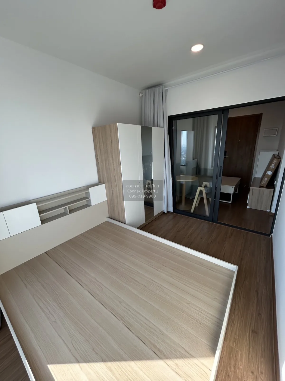 เช่าคอนโด  เดอะ ลิฟวิ่น รามคำแหง MRT-ลำสาลี (สายสีเหลือง) หัวหมาก