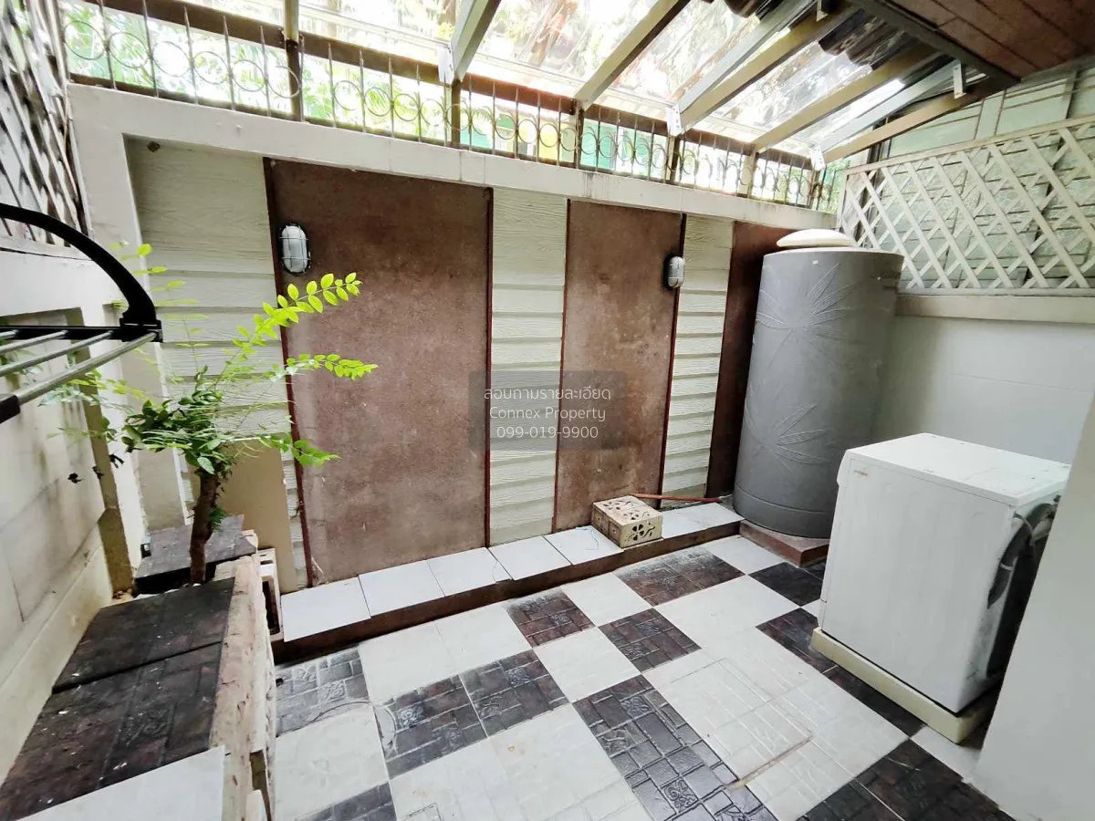 For Rent Townhouse/Townhome  , Baan Klang Muang The Paris Rama 9-