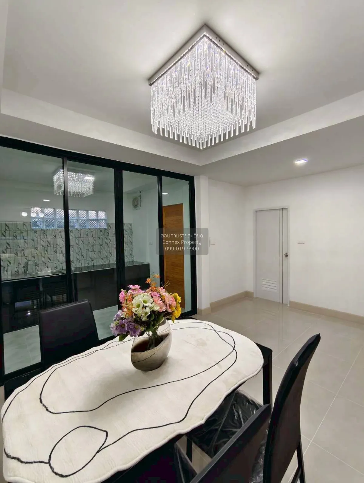 For Sale Townhouse/Townhome  , Baan Chantarin , wide frontage , n