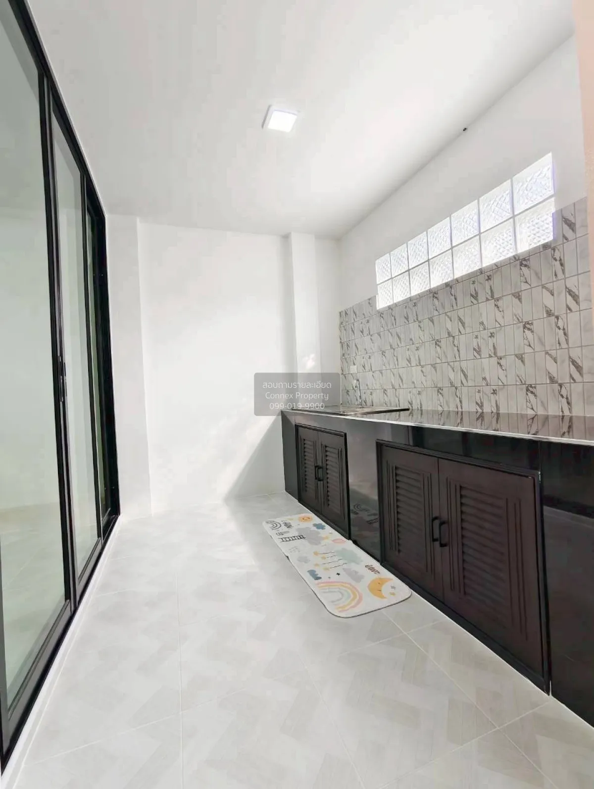 For Sale Townhouse/Townhome  , Baan Chantarin , wide frontage , n