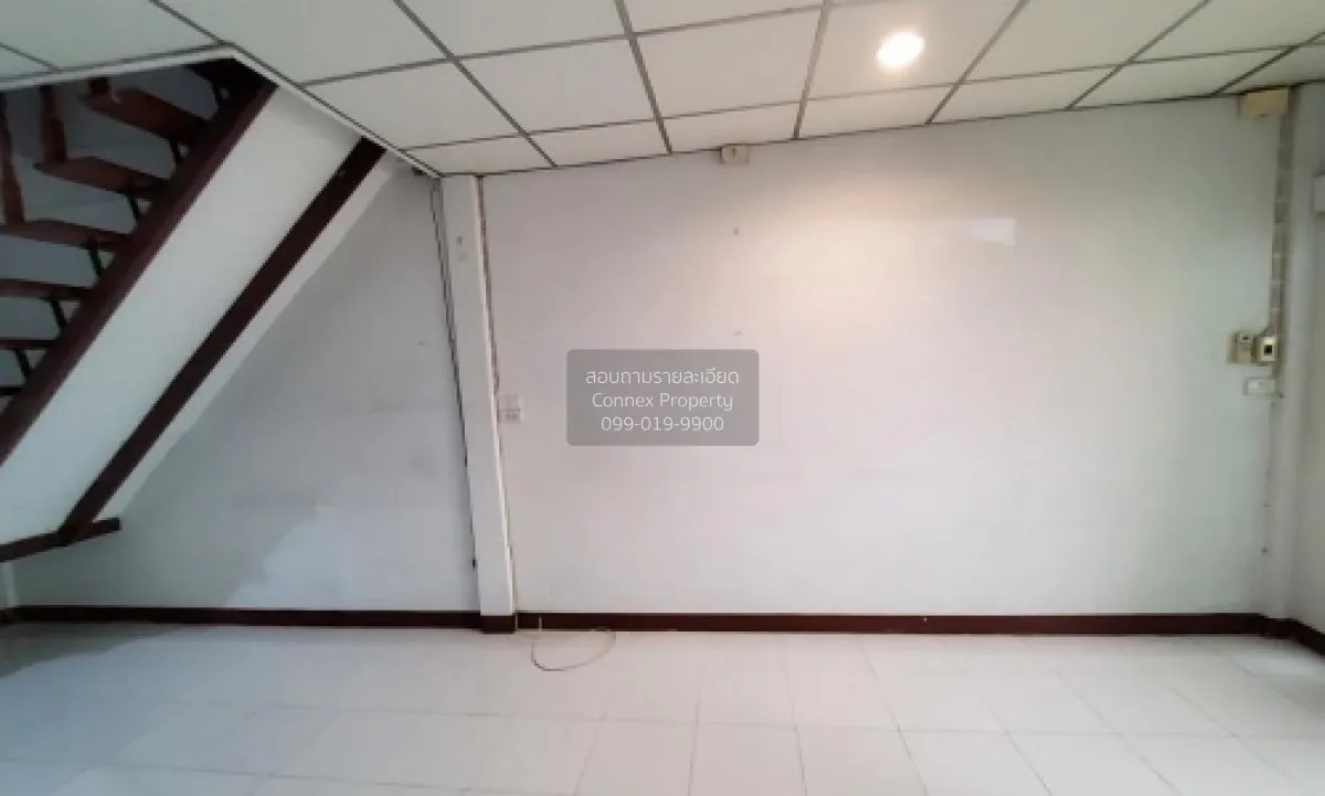 ขายทาวน์เฮ้าส์/ทาวน์โฮม  หมู่บ้าน ฉัตรแก้ว บางกะปิ MRT-บางกะปิ (ส 4