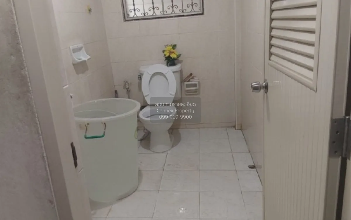 ขายทาวน์เฮ้าส์/ทาวน์โฮม  หมู่บ้าน ฉัตรแก้ว บางกะปิ MRT-บางกะปิ (ส