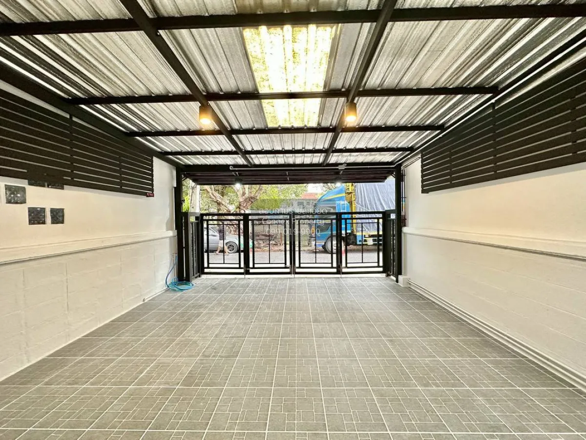 ขายทาวน์เฮ้าส์/ทาวน์โฮม  บ้านบัวทอง 2 หน้ากว้าง รีโนเวทใหม่ บางรั 2