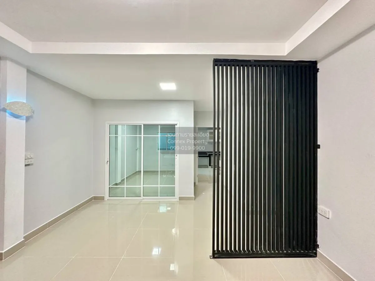 ขายทาวน์เฮ้าส์/ทาวน์โฮม  บ้านบัวทอง 2 หน้ากว้าง รีโนเวทใหม่ บางรั 4