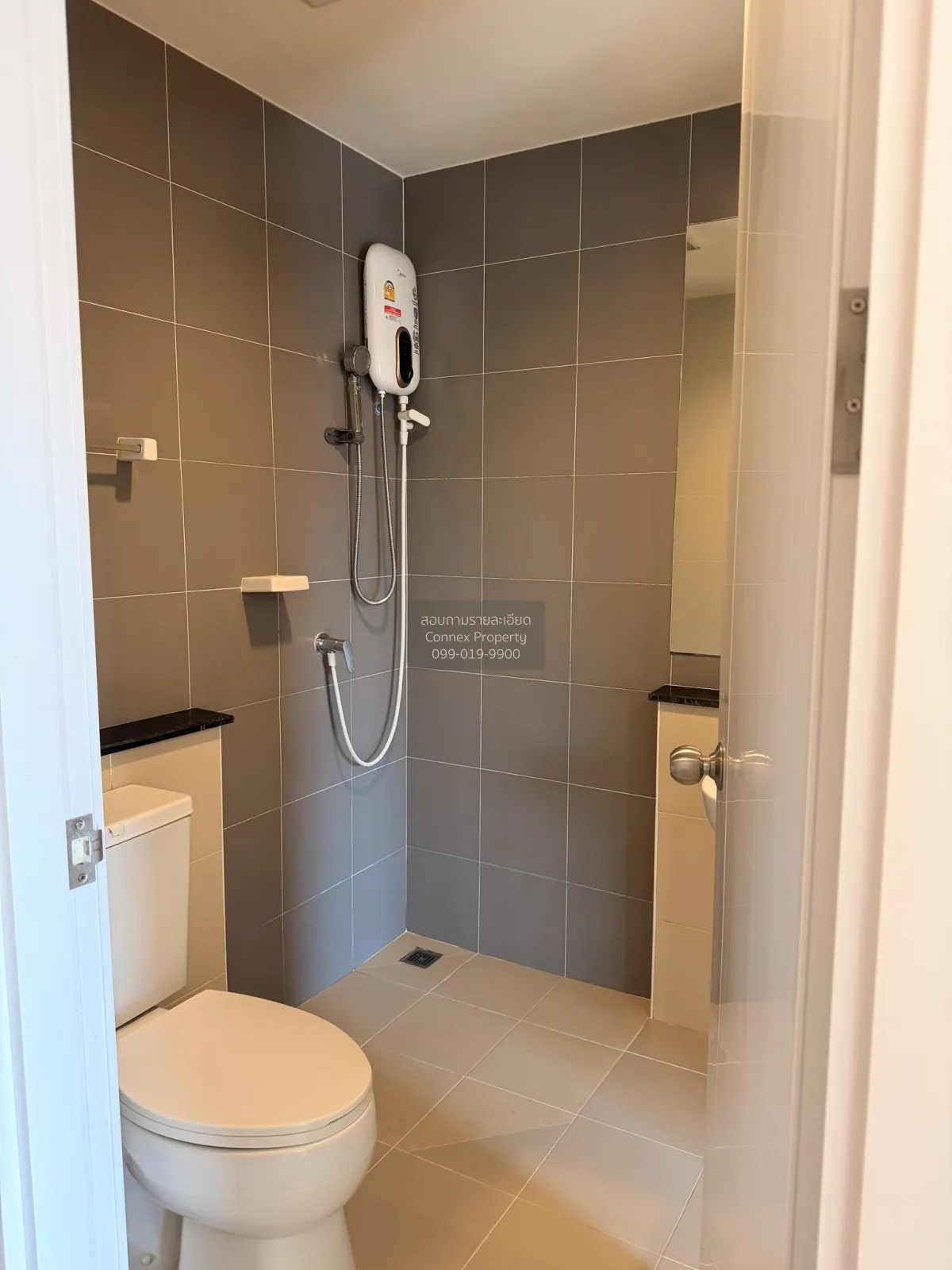 ขายทาวน์เฮ้าส์/ทาวน์โฮม  เดอะ แกลอรี่ & เนเชอร่า เทรนด์ รัตนาธิเบ