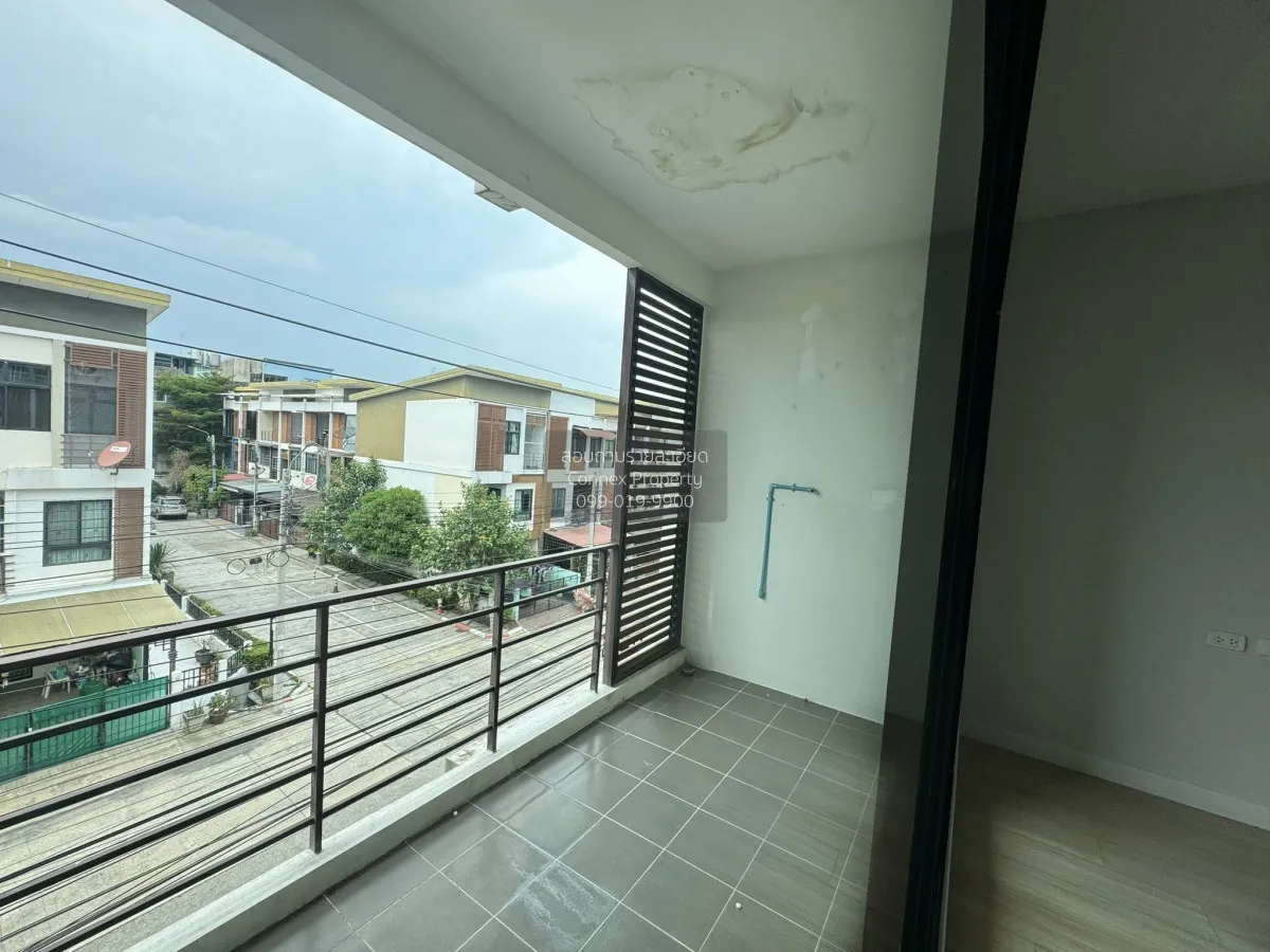 ขายทาวน์เฮ้าส์/ทาวน์โฮม  ซิกเนเจอร์ เพชรเกษม 69 หนองค้างพลู เขต ภ