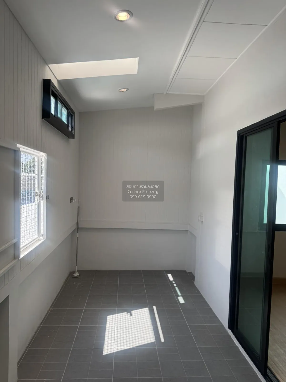 For Sale Townhouse/Townhome  , Im Amporn 4 , Bang Chueang Nang , 