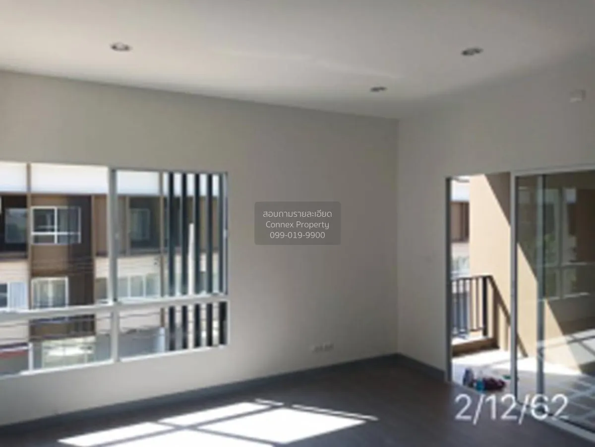 For Sale Townhouse/Townhome  , Sammakorn Avenue Chaiyaphruek-Wong
