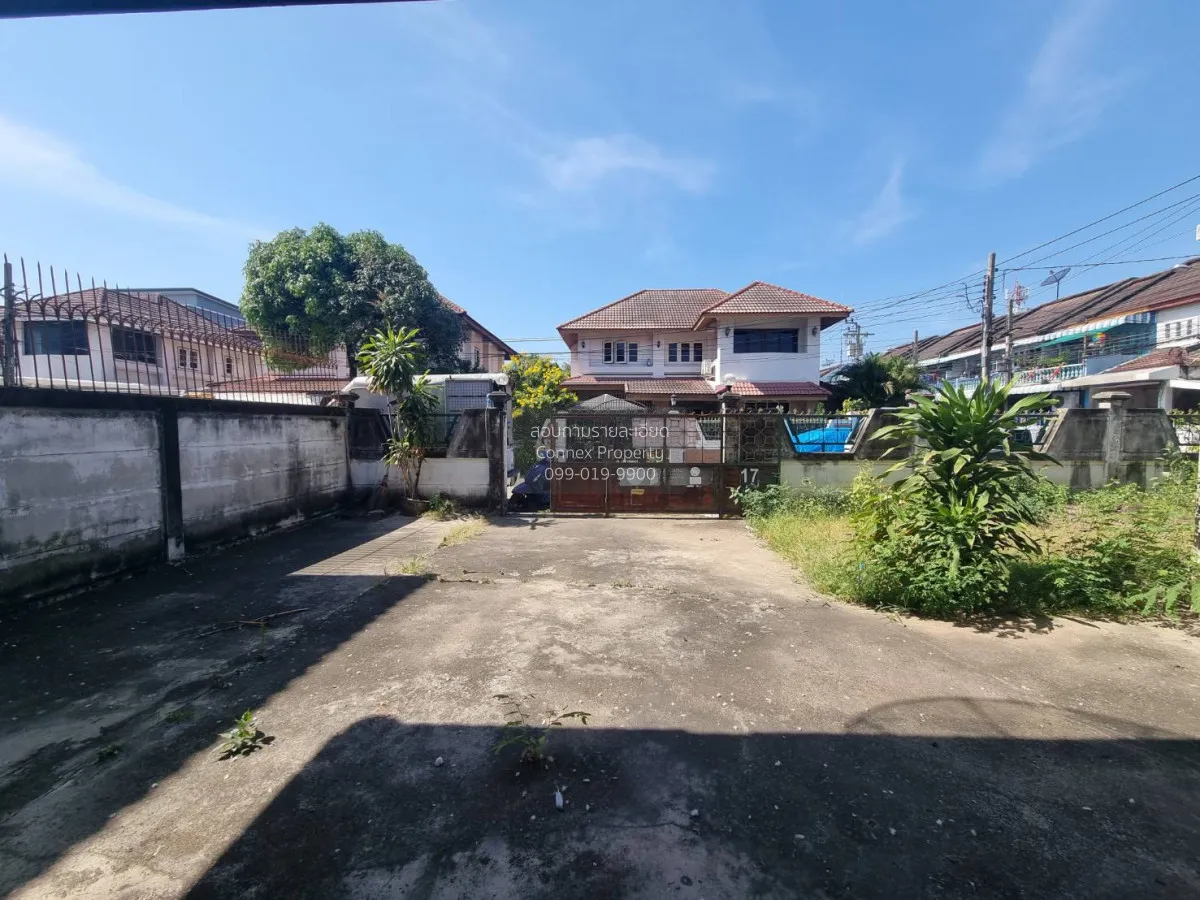 For Sale House , Somjai Village , Dok Mai , Prawet , Bangkok , CX