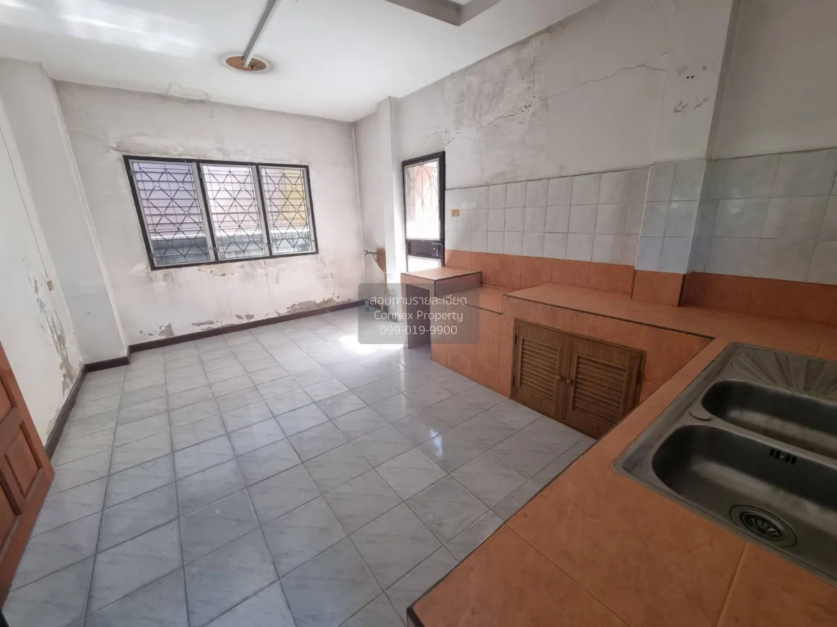 For Sale House , Somjai Village , Dok Mai , Prawet , Bangkok , CX