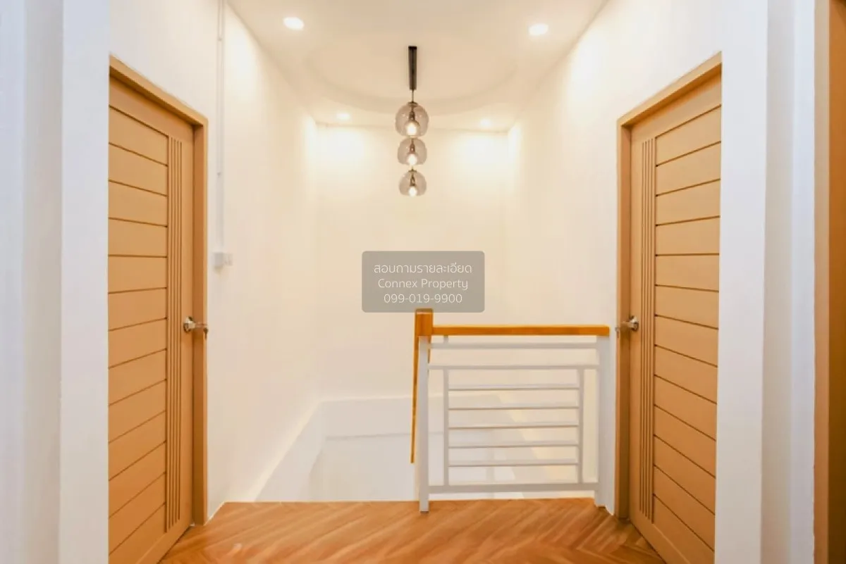 ขายทาวน์เฮ้าส์/ทาวน์โฮม  ประชากรไทย ลาดพร้าว 93 หน้ากว้าง รีโนเวท