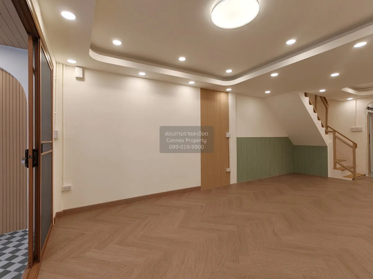 For Sale Townhouse, Ladprao 63 , newly renovated , Wang Thong Lan 3