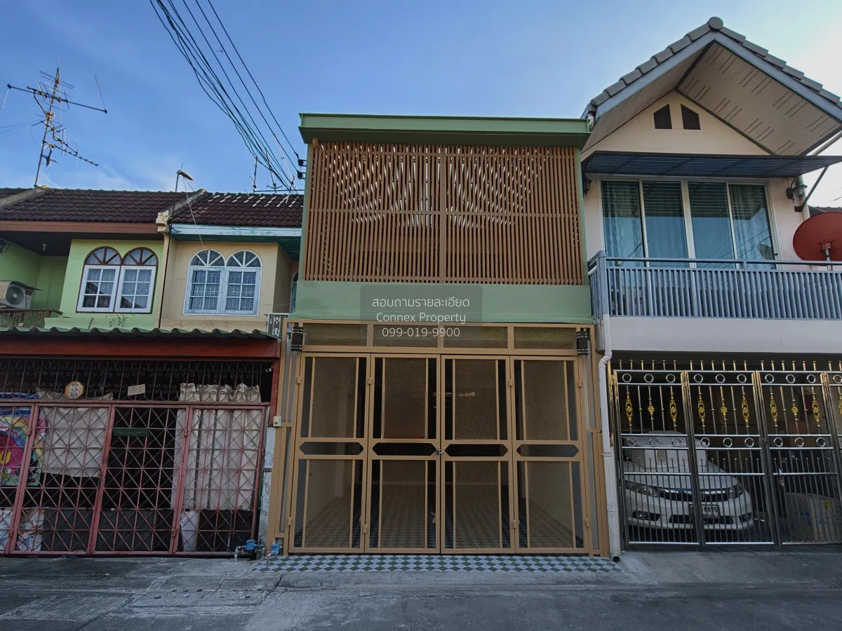 For Sale Townhouse, Ladprao 63 , newly renovated , Wang Thong Lan