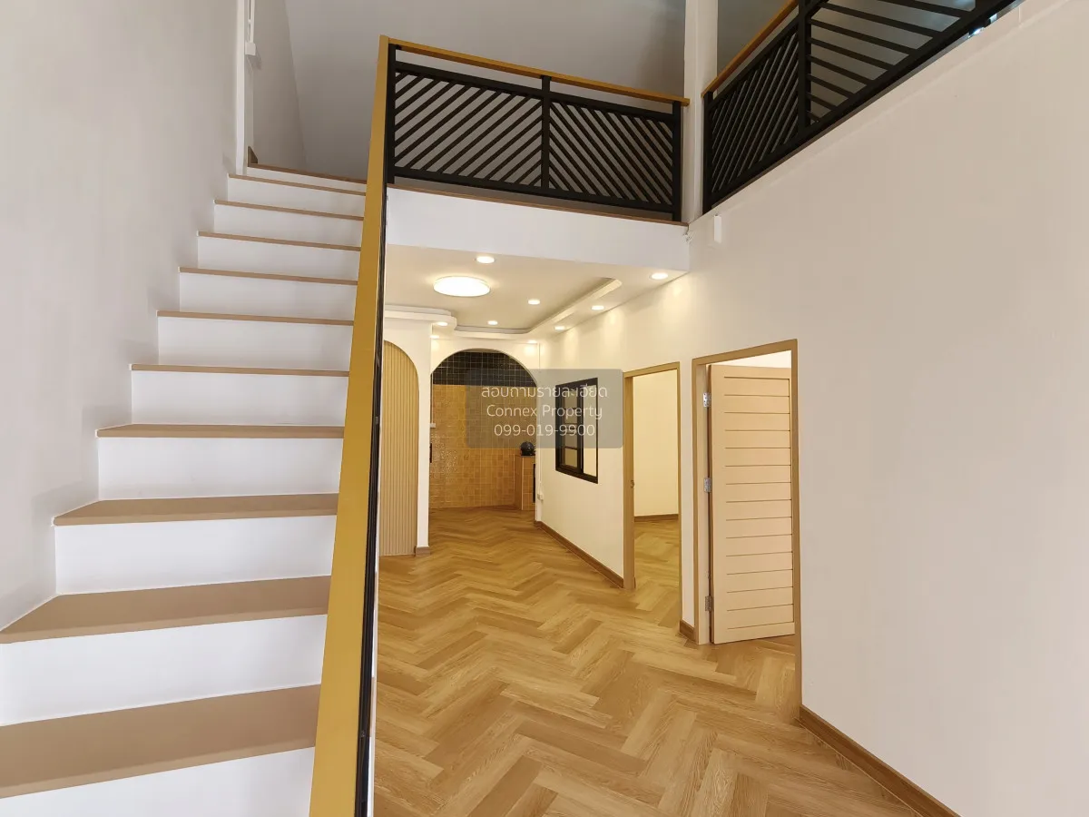 For Sale Townhouse/Townhome  , Tho Rung Soi Nawamin 111 , corner 