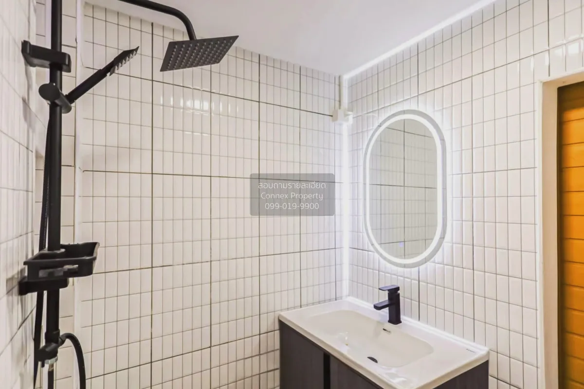 For Sale Townhouse Prasert Manukit 29 , newly renovated , Nawamin