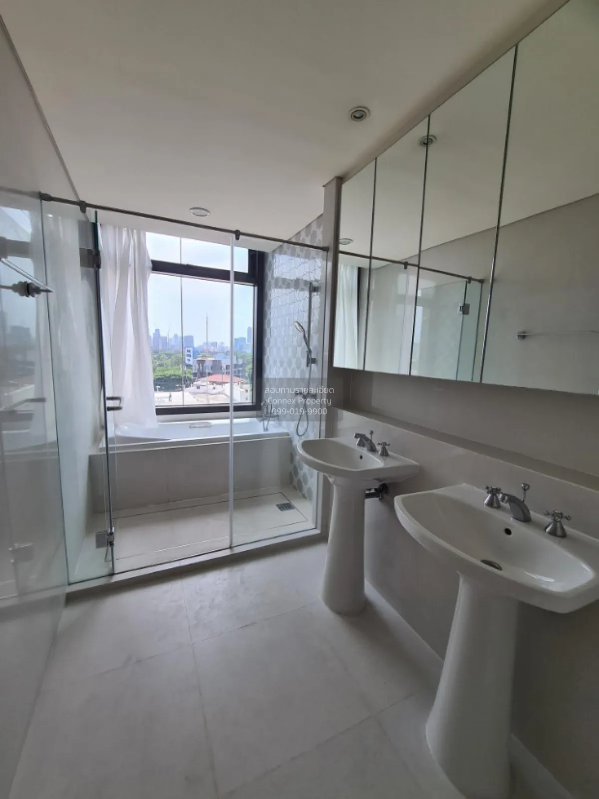 เช่าคอนโด  ออกัสตัน สุขุมวิท 22 BTS-พร้อมพงษ์ คลองตัน เขต คลองเตย