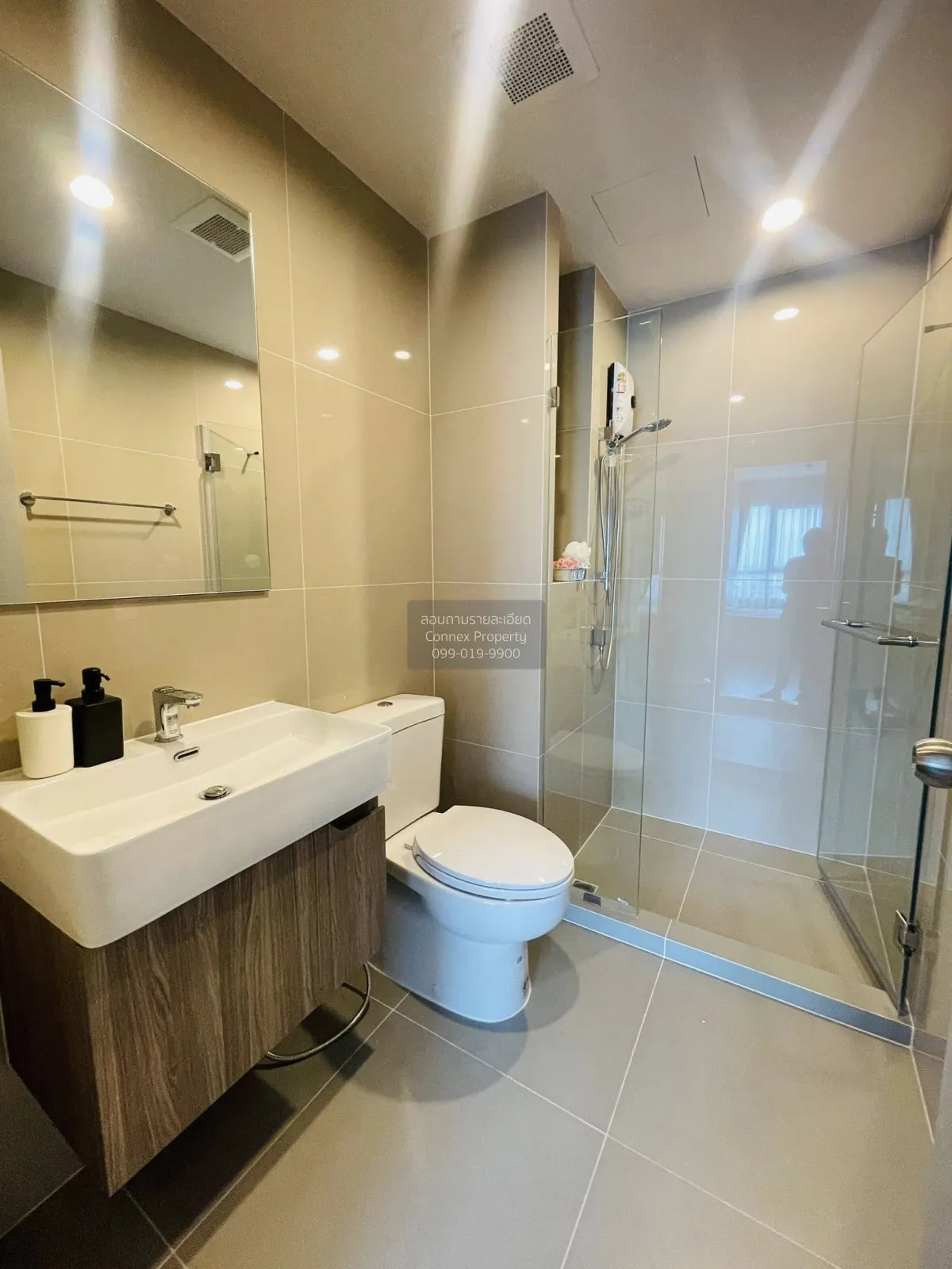 เช่าคอนโด  ไอดีโอ รามคำแหง - ลำสาลี สเตชั่น MRT-ลำสาลี (สายสีเหลื