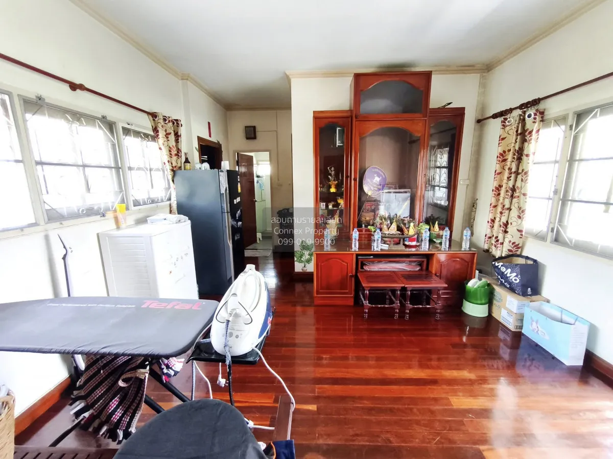 For Sale Baan Kritsada Nakhon 12 , corner unit , wide frontage , 